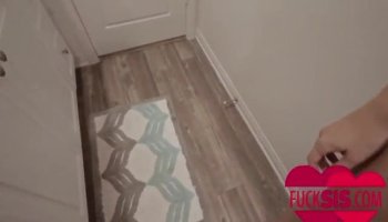 Ultra hot vixen will ride a dick like the sweet